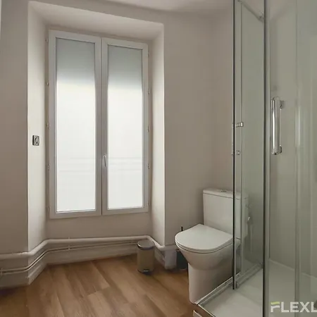 Immeuble Gauche
